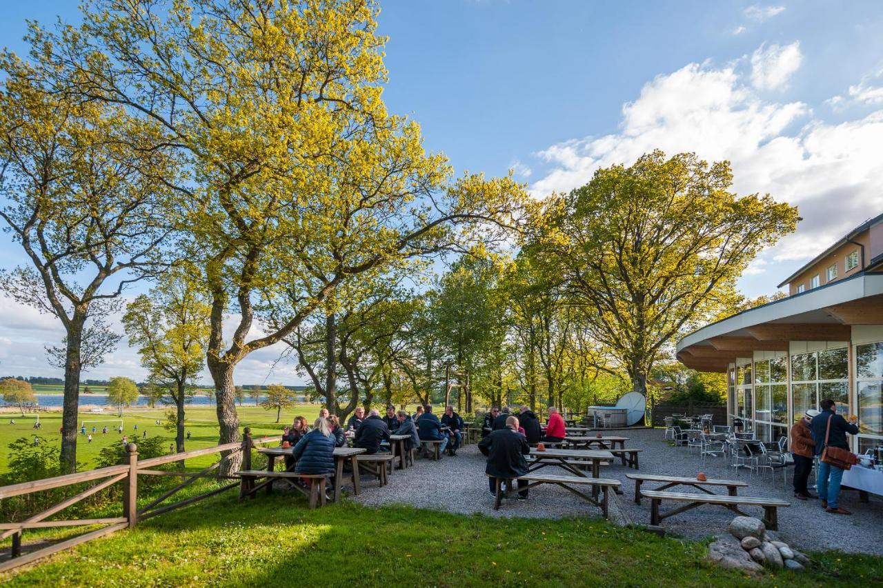 Hotel Hehrne Koek & Konferens Vänersborg Esterno foto
