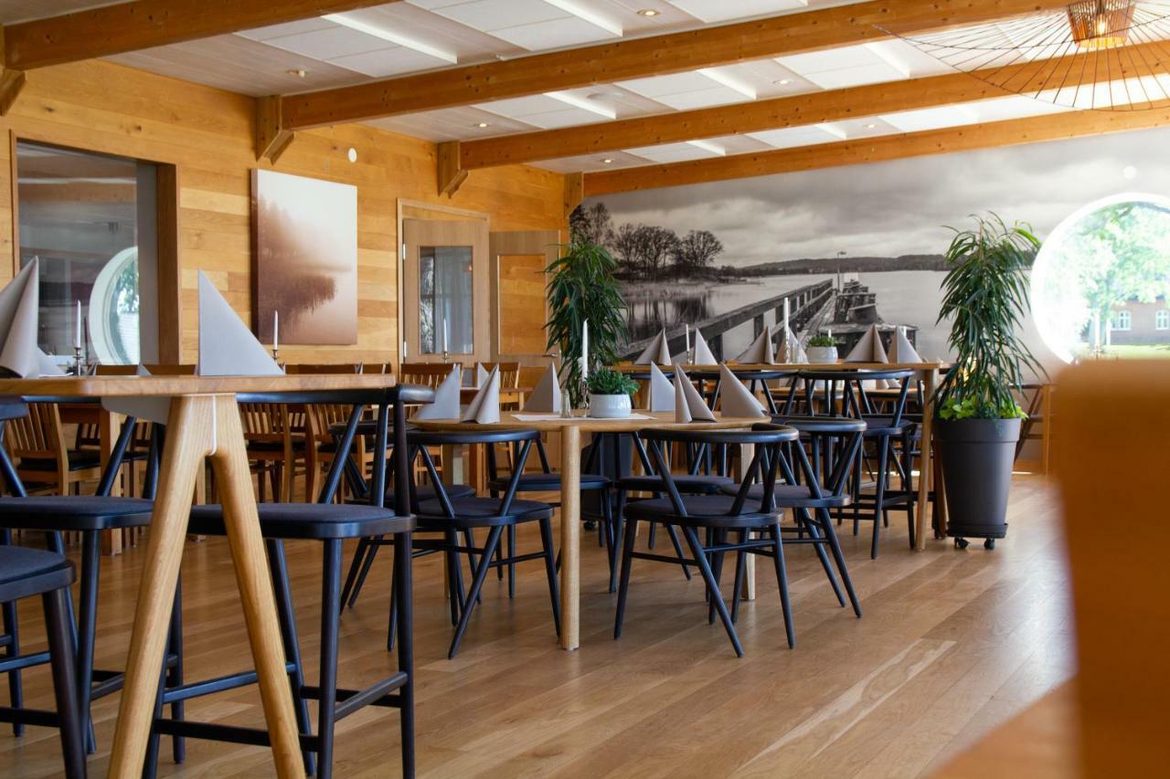 Hotel Hehrne Koek & Konferens Vänersborg Esterno foto